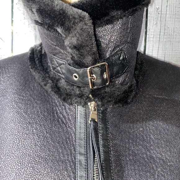 Love Token Faux Shearling Black Cropped Aviator Jacket - Picture 7 of 16